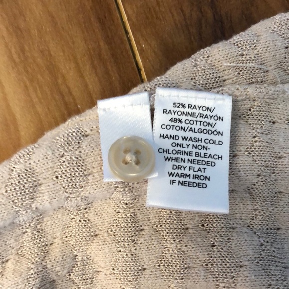 Beige lightweight sweater. - Picture 8 of 8